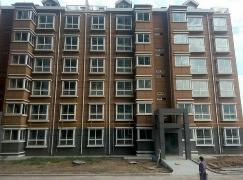 銅川分公司第一項目部全力以赴確保梅樂園19#、20#樓順利交工