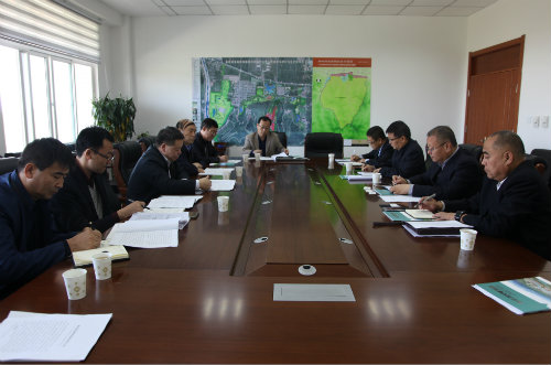 董事長寧興剛一行到秦嶺國家植物園交流項(xiàng)目合作