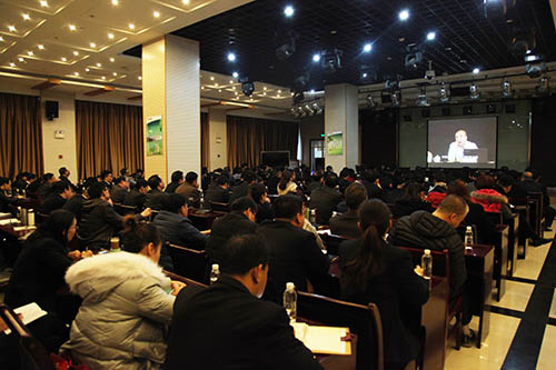 建設(shè)集團(tuán)開展《合同法》、《勞動(dòng)合同法》專題培訓(xùn)