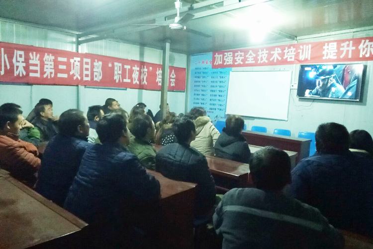 快看，我們的“一周一案”變樣了