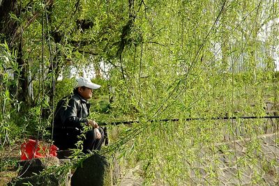 春天，一個多么富有詩意的名字?。?></div>
                                <div   id=