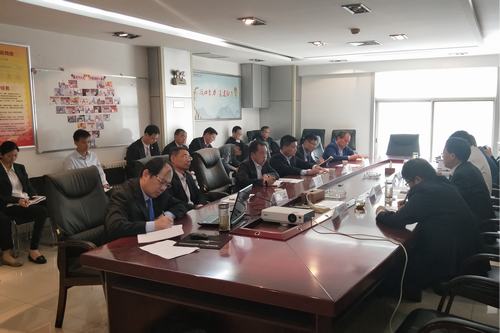 礦建二公司認(rèn)真?zhèn)鬟_(dá)落實(shí)建設(shè)集團(tuán)5月份安全生產(chǎn)環(huán)保技術(shù)例會重點(diǎn)工作