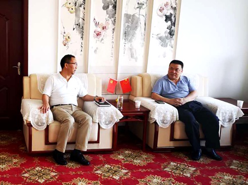 寧興剛赴商洛學(xué)院交流座談