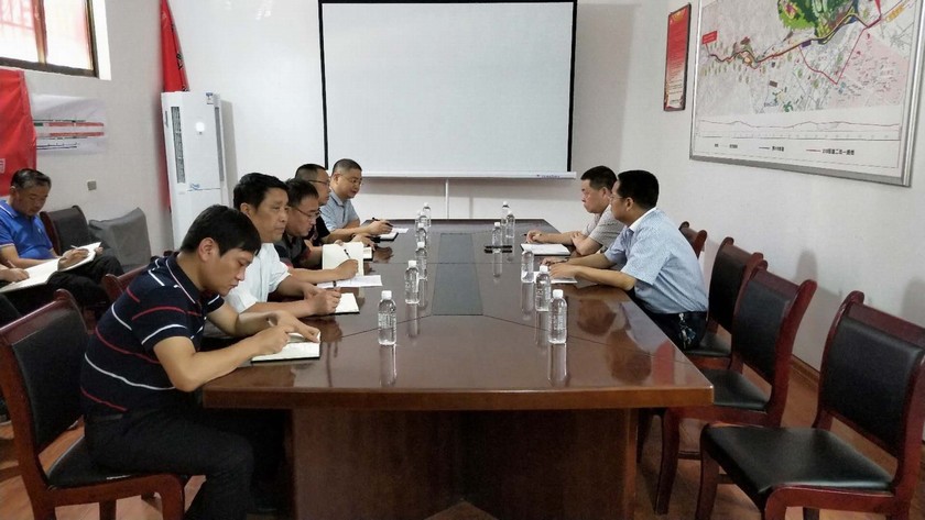 寧興剛、贠公法蒞臨210國道完善工程川耀PPP項目檢查指導(dǎo)工作