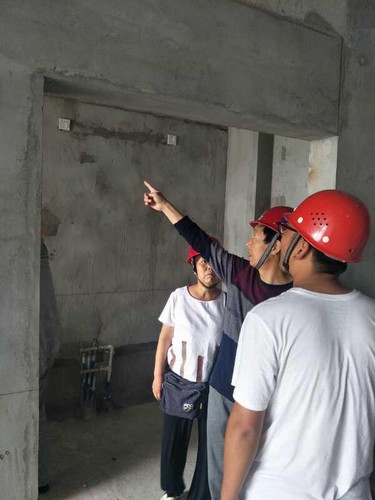 銅煤公司承建的渭南臨渭區(qū)朝陽大街拆遷安置小區(qū)A-9、A-10#樓順利完成竣工預(yù)驗收