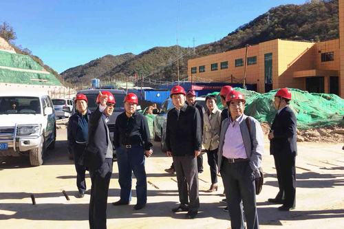 寧興剛、王寧一行深入冶坪項(xiàng)目調(diào)研指導(dǎo)工作