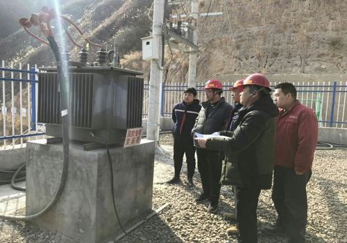 陜煤建設(shè)設(shè)備租賃中心開(kāi)展春節(jié)前機(jī)電設(shè)備安全大檢查