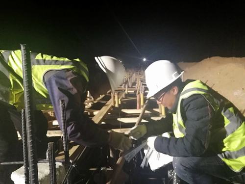 陜煤建設(shè)銅煤公司：把施工一線說(shuō)給你聽(tīng)（靖神鐵路項(xiàng)目篇）