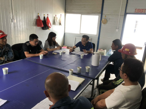 陜煤建設機電安裝公司一線慰問調(diào)研鼓干勁