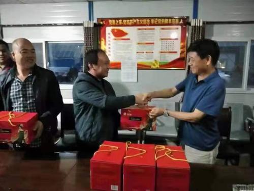 礦建二公司：月滿中秋，情暖人心