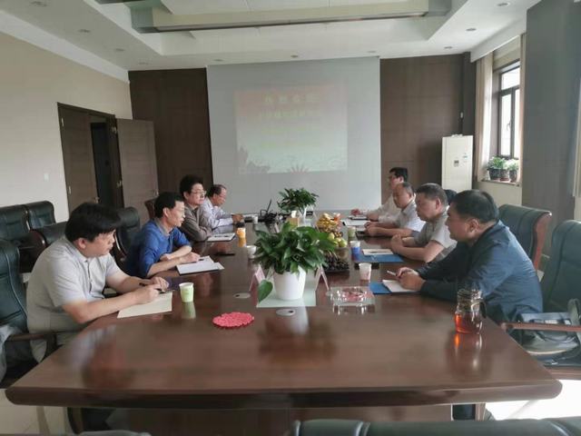 寧興剛遠(yuǎn)赴新疆煤炭設(shè)計院洽談合作