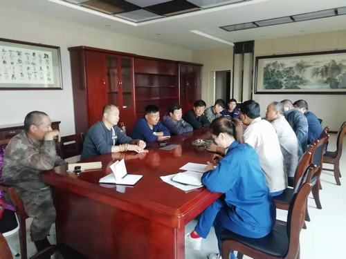 陜煤建設(shè)銅煤公司第十一項(xiàng)目部多舉措抓好安全生產(chǎn)確?！鞍偃瞻踩?></div>
                                <div   id=