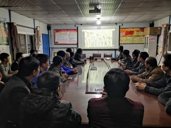 陜煤建設(shè)礦建二公司冶坪項(xiàng)目部用視聽盛宴樹牢防火意識(shí)，強(qiáng)化責(zé)任擔(dān)當(dāng)