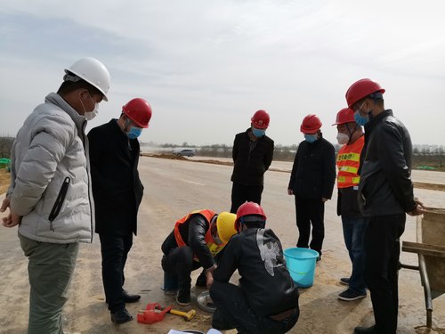 陜煤建設路橋分公司擰緊復工復產“安全閥”