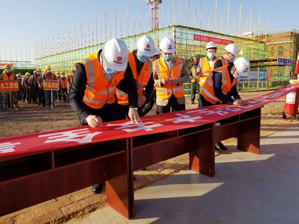 寧興剛對陜北項目及安全工作進行調(diào)研