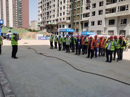 陜煤建設(shè)銅煤公司第十五項(xiàng)目部舉辦“迎五一、抓安全、保質(zhì)量、趕進(jìn)度”趣味活動(dòng)