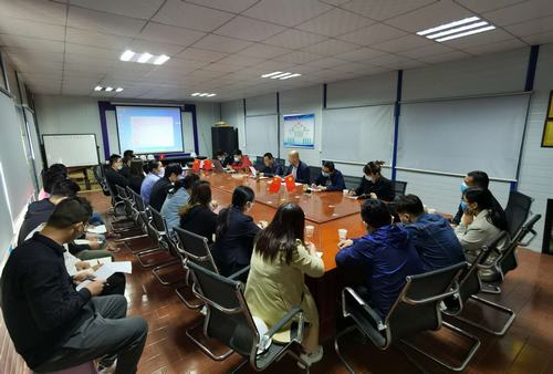 座談交流共提高，凝聚共識(shí)促發(fā)展