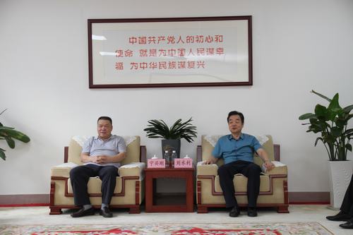 寧興剛、贠公法赴銅川礦業(yè)公司走訪交流棚戶區(qū)改造工程建設(shè)及后續(xù)工作