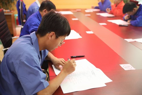 技術(shù)比武展風(fēng)采 以賽促學(xué)強(qiáng)技能