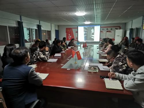 陜煤建設銅煤公司“軟硬兼施”強化安全監(jiān)管助力“百日安全”