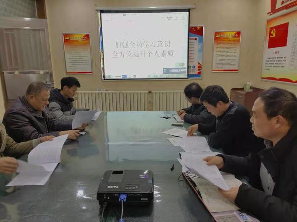 陜煤建設(shè)韓城分公司土建四項(xiàng)目部創(chuàng)建“學(xué)習(xí)型”項(xiàng)目部碩果累累