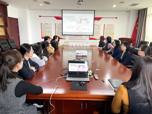 銘記英雄感黨恩   做新時(shí)代巾幗人