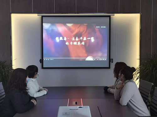 陜煤建設川耀公司開展“巾幗綻芳華，感受她力量”三八節(jié)主題活動