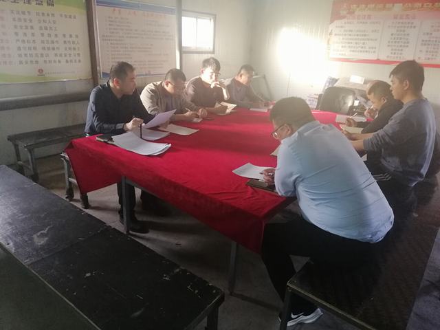 陜煤建設洗選煤運營公司第一項目部黨支部:觀紅色電影 憶初心使命