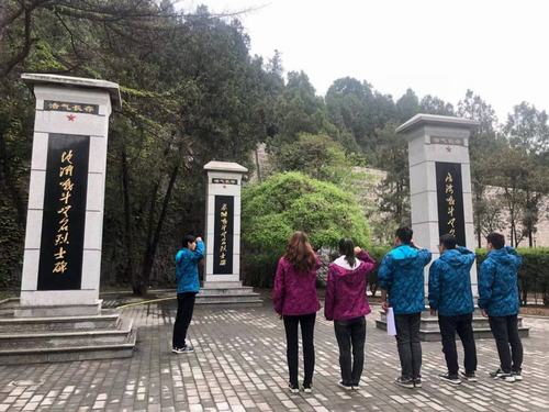 煤建設(shè)銅煤公司第二十三項(xiàng)目部黨支部開(kāi)展 “學(xué)黨史、憶崢嶸、知黨情、跟黨走”主題黨日活動(dòng)