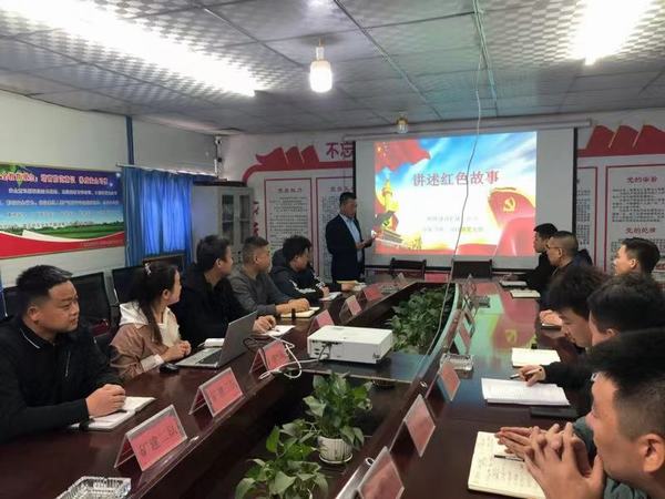 陜煤建設(shè)礦建二公司小保當(dāng)?shù)谌?xiàng)目部組織開(kāi)展“講述紅色故事”專題宣講活動(dòng)