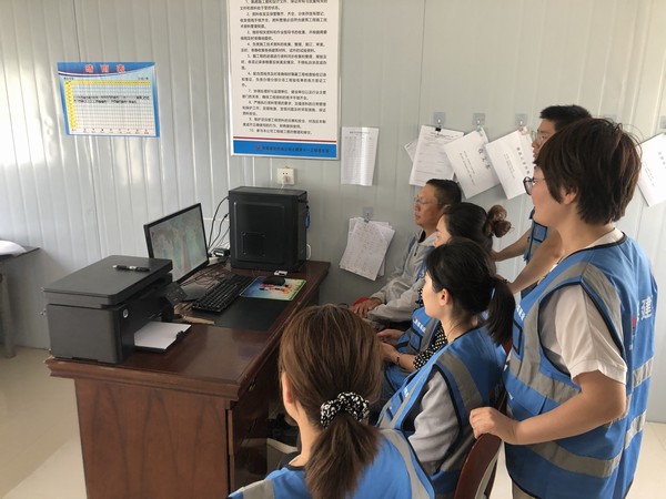 陜煤建設(shè)韓城分公司組織觀看陜煤集團(tuán)慶祝建黨100周年“唱支山歌給黨聽(tīng)”主題情景歌會(huì)引發(fā)職工熱議