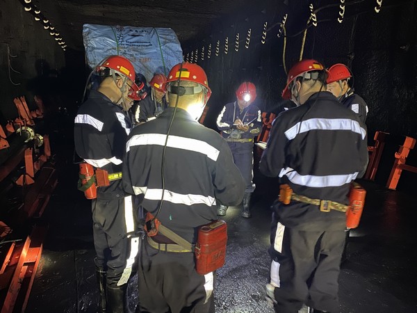 陜煤建設韓城分公司安裝三項目部：學黨史 助安全 激發(fā)奮斗熱情