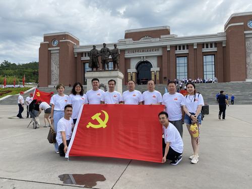 陜煤建設(shè)市場開發(fā)分公司開展“走進(jìn)照金、探尋初心”主題黨日活動