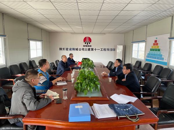 王明智在陜煤建設西安特種飛行器產業(yè)園項目調研