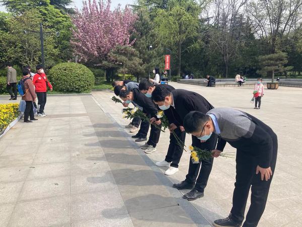 陜煤建設(shè)銅煤公司：緬懷英烈，清明節(jié)我們這樣過