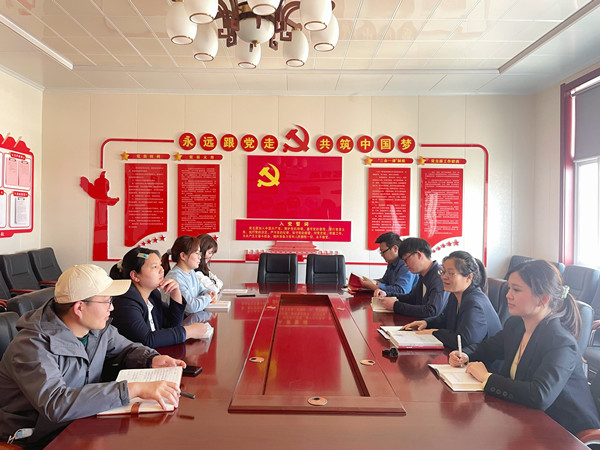 “疫”起讀書   點亮人生