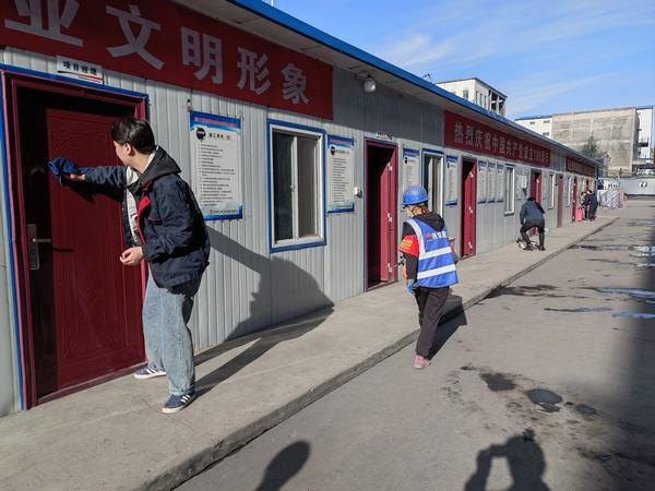 陜煤建設(shè)韓城分公司土建五項目部“勞動+娛樂”歡慶“五一”