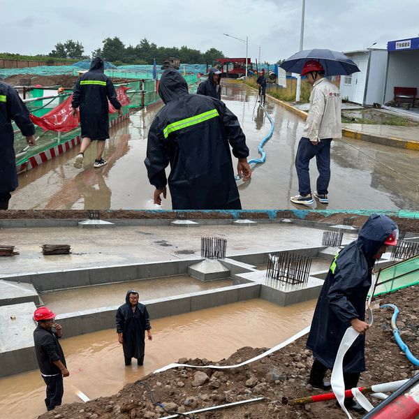 陜煤建設(shè)天工公司聞“汛”而動(dòng)，筑牢工程建設(shè)“安全堤壩”