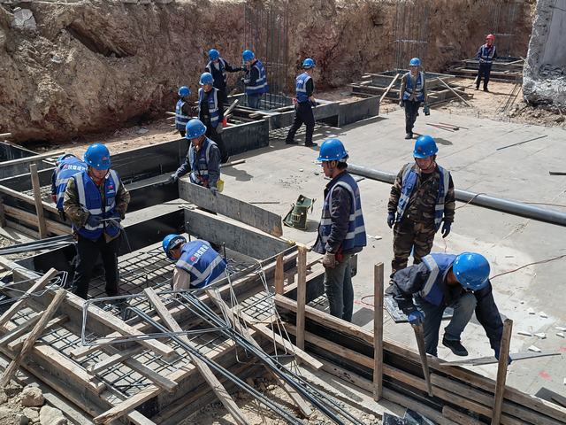 陜煤建設(shè)韓城分公司土建五項目部:拉起安全警戒線 開啟施工加速度