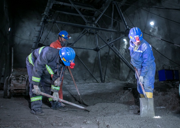 陜煤建設(shè)礦建三公司：“菜單式”交接班，讓安全管理“無縫銜接”