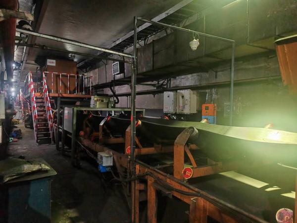 陜煤建設(shè)洗選煤運(yùn)營公司第二項目部：檸條塔721、722膠帶機(jī)帶面更換工程順利完工