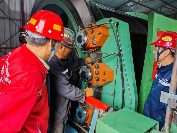 陜煤建設(shè)礦建三公司：提升管理效能，打造提升運輸“安全線”