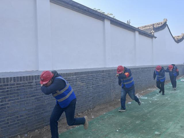 陜煤建設(shè)韓城分公司土建四項目部：人人把好消防關(guān) 防患未“燃”重安全