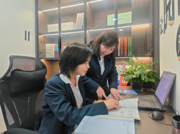 陜煤建設(shè)礦建三公司：“寶藏”讀書(shū)角，解鎖閱讀學(xué)習(xí)“新姿勢(shì)”