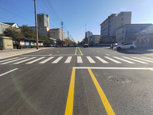 陜煤建設(shè)承建的上郡北路順利通車！