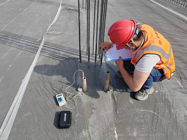 陜煤建設(shè)天工公司新疆第一項(xiàng)目部：測(cè)溫植入新科技  探頭傳遞大數(shù)據(jù)