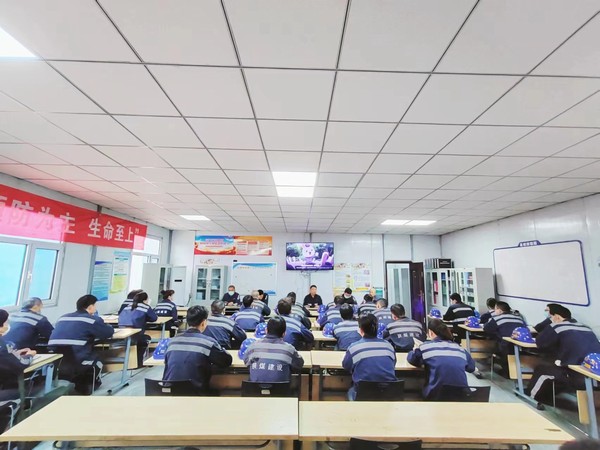 陜煤建設(shè)洗選煤運(yùn)營(yíng)公司：團(tuán)員和青年站好崗 安全管理不缺位