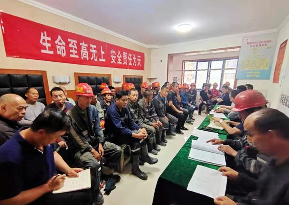 陜煤建設澄合分公司第一安裝項目部強化現(xiàn)場安全管理出實招！