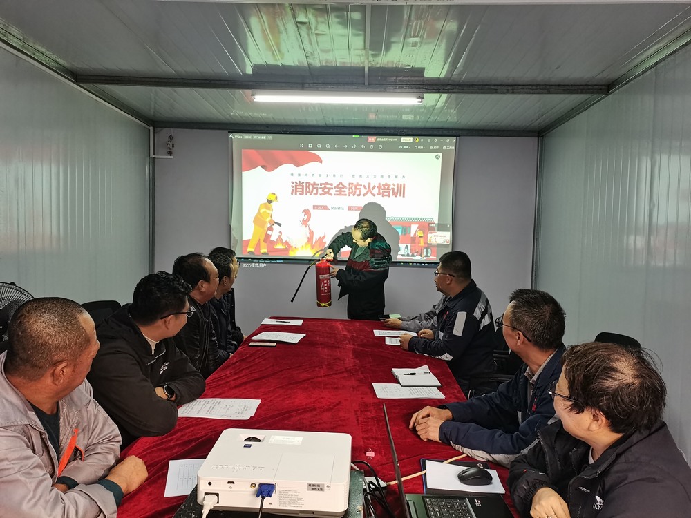 陜煤建設韓城分公司土建九項目部： 瞧，保消防安全 他們這么做