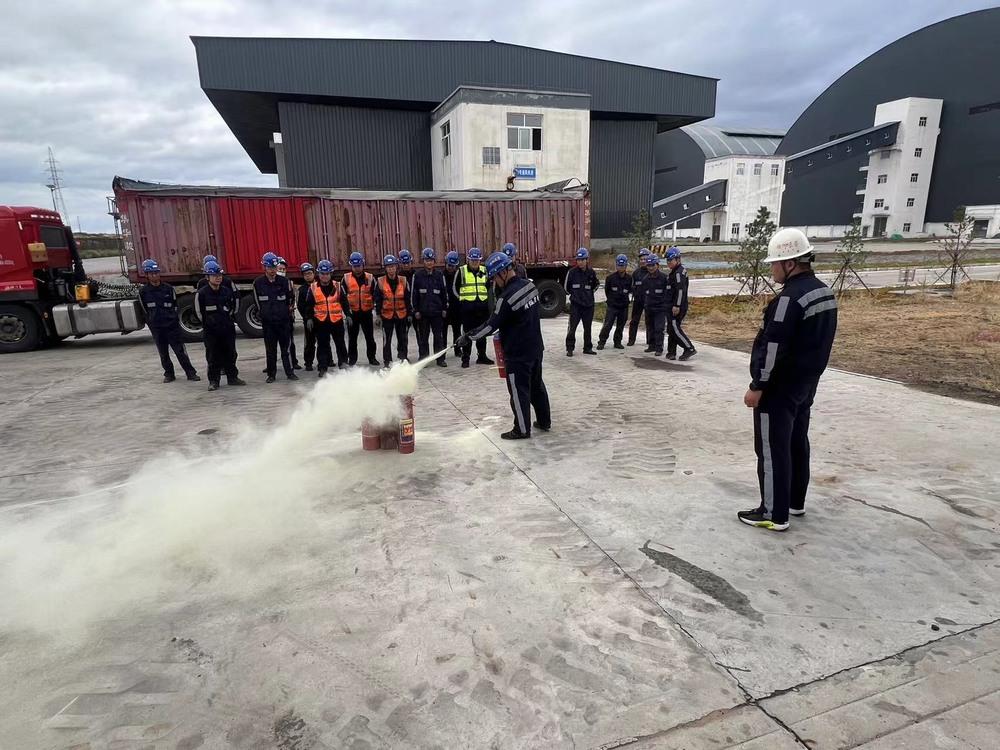 陜煤建設洗選煤運營公司榆陽運營項目部：“響鼓重錘”，全力奏響百日安全最強音